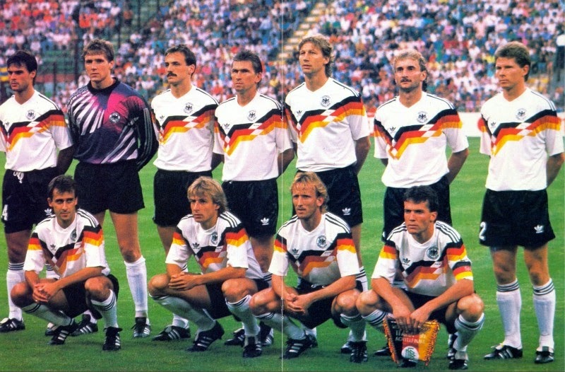 1990: West Germany – Holland 2-1 (0-0) | Germany&#39;s / Deutschlands  Nationalmannschaft